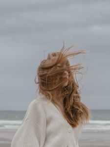 6 Common Causes of Dirty Hair: What makes your hair dirty?