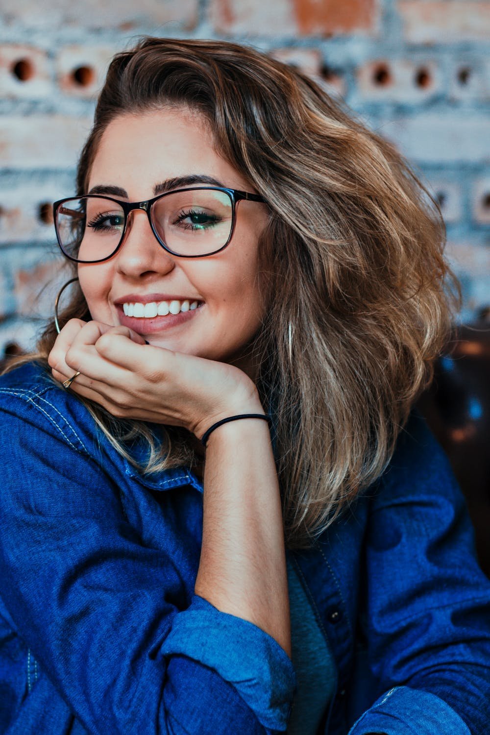 cosmetic dentist